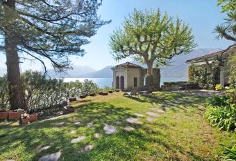 Villa Cicci e Sandro has Balcony rooms
