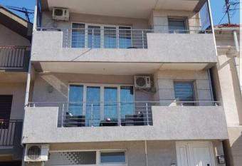 Family Apartmani Le has Balcony rooms