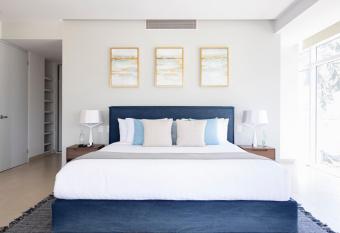 Capitalia Living - Spectacular Beachfront Garden House at Tres Mares has Smoking rooms