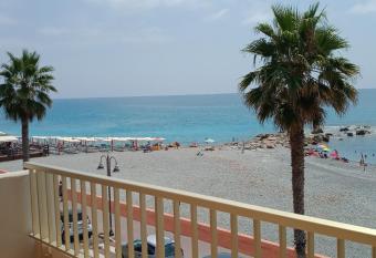 Appartamento Giardino has Balcony rooms