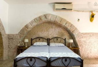 Precious Home at sea with rooftop terrace has Balcony rooms