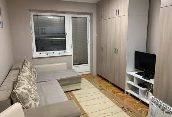 Apartman Djuric Paracin has Balcony rooms