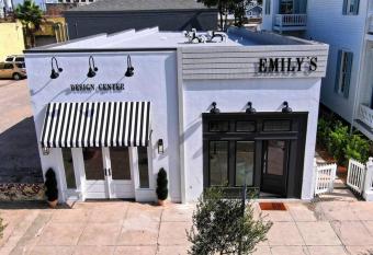 Banana Bay @emilysontheisland has Balcony rooms