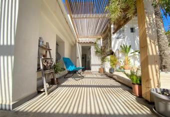 Denia s Beach House - Colibri has Balcony rooms