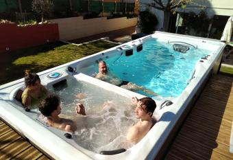 Espace Bel  verte Bussi  re 2 Albizia appartement meubl   de 2 chambres allows 18 year olds to book a room