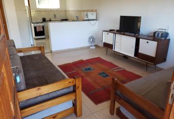 Apto03 Tranquilo e Sossegado na Mosela - Petr  polis has Balcony rooms