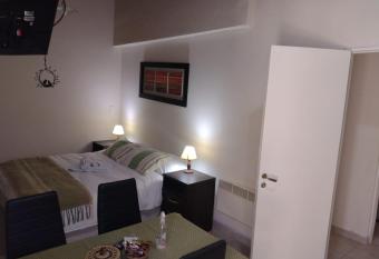 Chacras de Coria Centro Apart allows 18 year olds to book a room