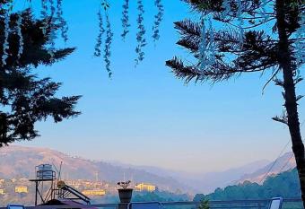 Tarana Cottage by Namastexplorer has Smoking/Balcony rooms