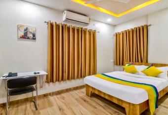 Itsy By Treebo - Shri Guru Service Apartment allows 18 year olds to book a room