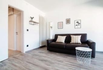 Bellavista 1 e 2 has Balcony rooms