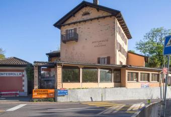 Ristorante della Stazione has Balcony rooms