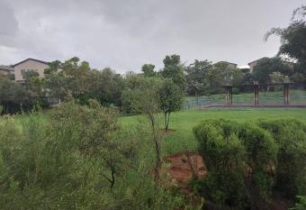 Pleasant Stay has Balcony rooms