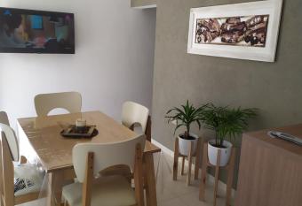 Apart Anficosta con cochera a dos cuadras del anfiteatro has Balcony rooms