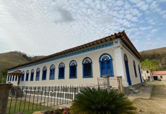 Fazenda Penedo has Balcony rooms
