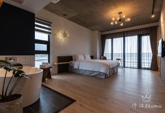 Zhumu B&B has Balcony rooms