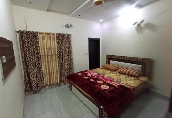 Newly Furnished 2 Bedrooms house at prime location has Smoking/Balcony rooms