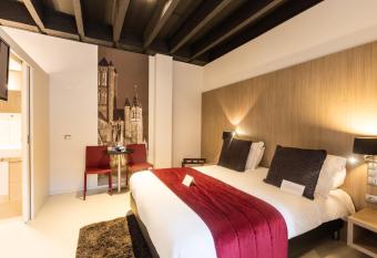 City Garden Ghent allows 18 year olds to book a room