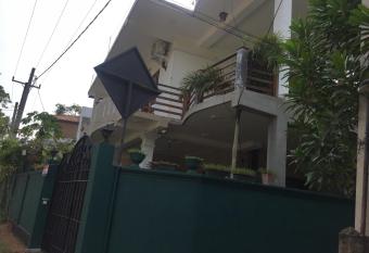 Villa siyon allows 18 year olds to book a room