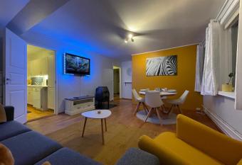 Central BnB Stavanger at Bertis Ap8 with Spacious Terraces has Balcony rooms
