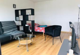 Joli Studio avec vue panoramique - Parking- DABNB has Balcony rooms