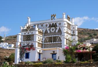 Triantaros Habitart has Balcony rooms