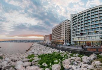 Hotel Royal Continental has Balcony rooms