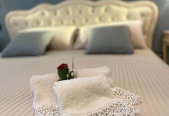 SOAVE GUEST HOUSE has Balcony rooms