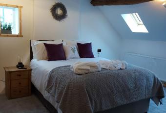 Sanctuary Garden allows 18 year olds to book a room