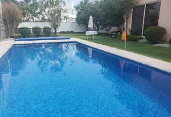 DISFRUTE Y DESCANSO VIP EN BURGOS has Balcony rooms