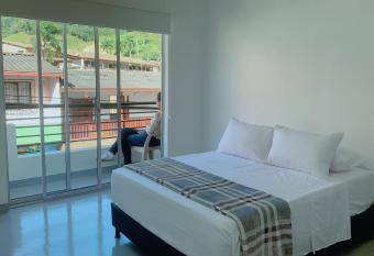 Aloja-T en Apartamento amoblado 5 con balc  n en Ciudad Bolivar has Balcony rooms