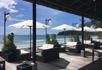 Cede Boutique Beach Resort has Balcony rooms