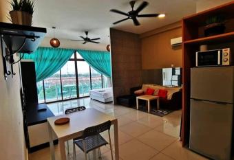 05-JY SWEET HOMESTAY 2&3Pax PALAZIO STUDIO has Balcony rooms