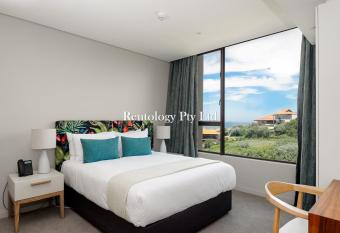 Fantastic 2 Bed Zimbali Suites Sea View has Balcony rooms