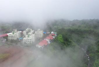 Mystic Valley Spa Resort, Igatpuri has Balcony rooms