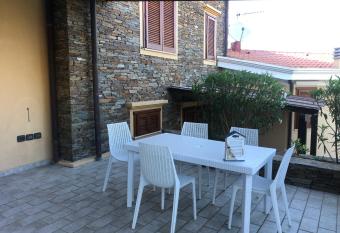 Civico 34 House 2 - I Giardini dell Ancora has Balcony rooms