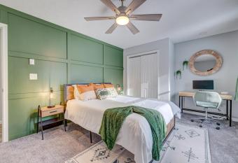 The Bluestone Retreat-Top Rated Luxury Poconos Retreat-Hot Tub-Game Room-Near Lakes has rooms with a private hot tub