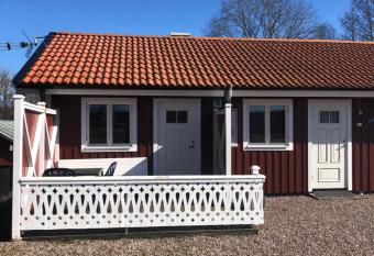 Skatteg  rdens G  sthus allows 18 year olds to book a room