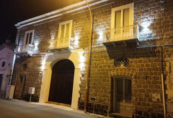 B & B La casa dei sogni has Balcony rooms