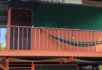 El Tombolo has Balcony rooms