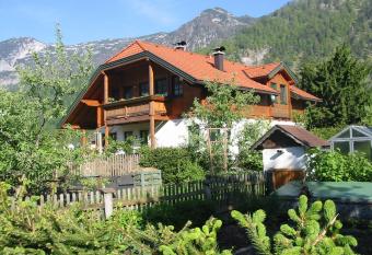 Ferienwohnung Am Pflanzgarten has Balcony rooms