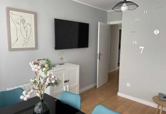 Arena Playa Gij  n by Flowhome allows 18 year olds to book a room