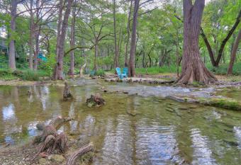 Creekside Cabins - The Nest has Balcony rooms