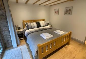 Swan House Tea Room and Bed & Breakfast allows 18 year olds to book a room