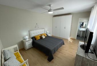 Cal Music has Balcony rooms