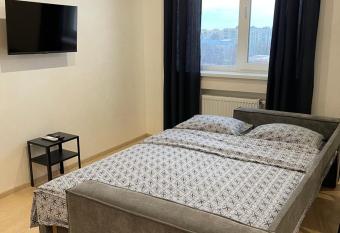 0134                                                                                 allows 18 year olds to book a room