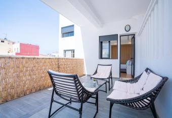 SPACIOUS Appart near Hassan mosq IN CASABLANCA has Balcony rooms