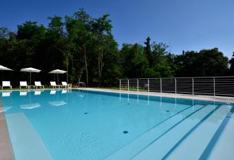 Four Points by Sheraton Siena has Balcony rooms