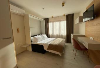 Albergo Aida has Balcony rooms