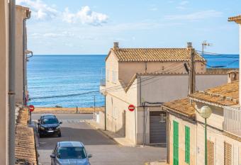 Can Rafel has Balcony rooms