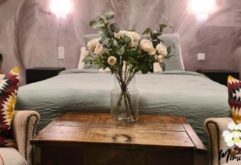 Le Mimizzz allows 18 year olds to book a room